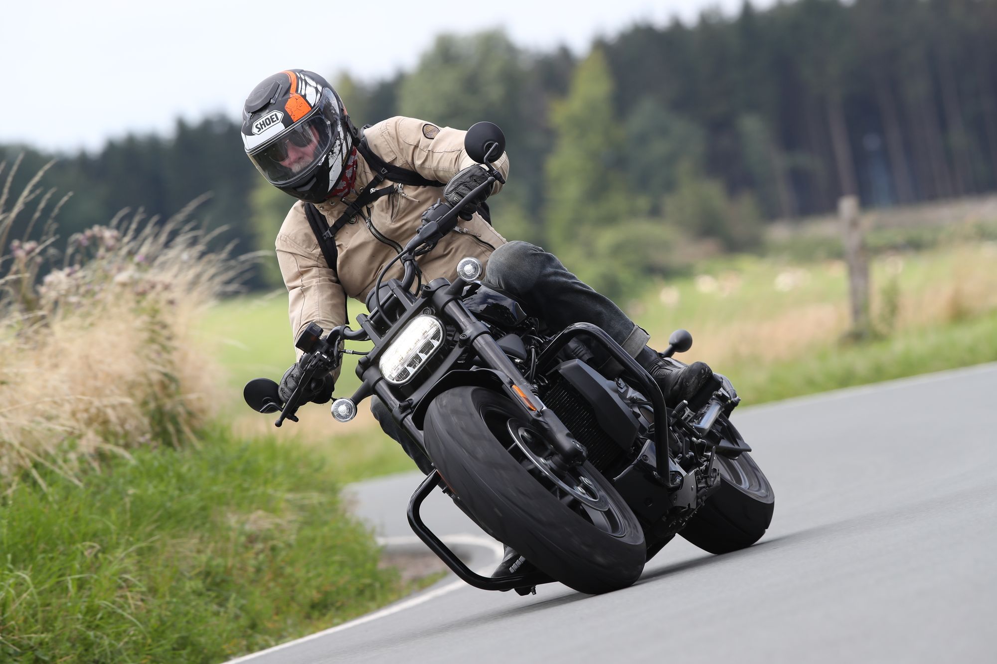 Harley-Davidson wagt den Wandel: Bei der neuen Sportster S macht HD fast alles anders – gut so!